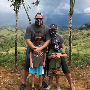 Meet your Posher, Robin